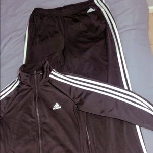Unisex large adidas tracksuit